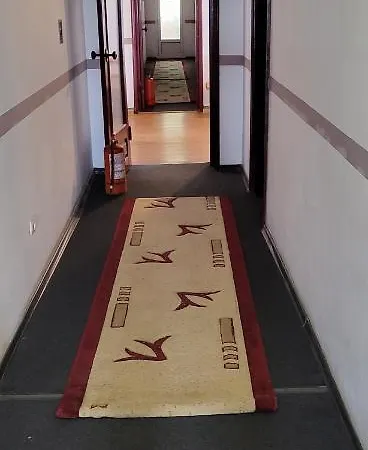 בית הארחה Restaurant Arconi 3*