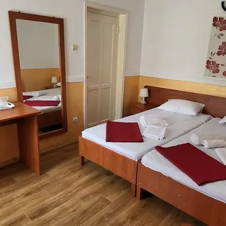 Restaurant Arconi Pensionat 3*